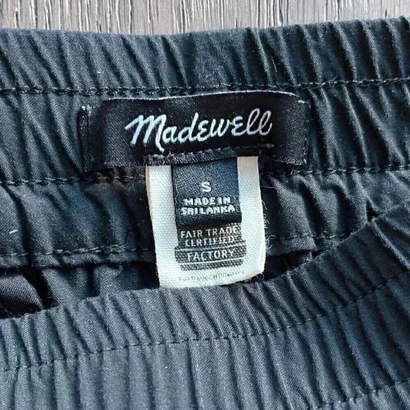 Madewell Dolphin Hem Track Trousers Size S Cropped Black Travel Lightweight Pant - Picture 4 of 8